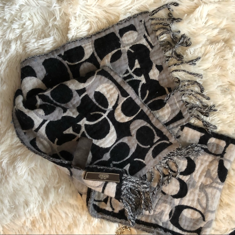 Coach merino wool black white signature scarf - Picture 8 of 8
